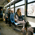 קורקינט חשמלי מתקפל: הפתרון האולטימטיבי לשילוב עם רכבת ואוטובוס