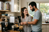 שדרוג חוויית האירוח: כך הפך המטבח הביתי לבית קפה פרטי